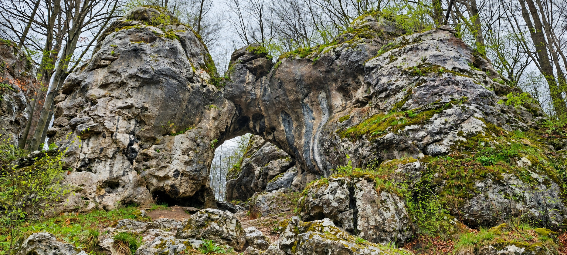 Ja na tle zamku w Olsztynie koło Częstochowy Ja na tle zamku w Olsztynie koło Częstochowy